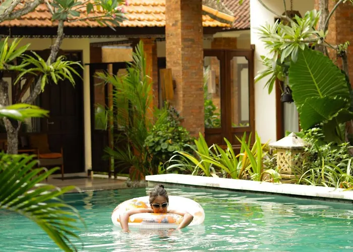 Hotel Mina Pelasa Legian